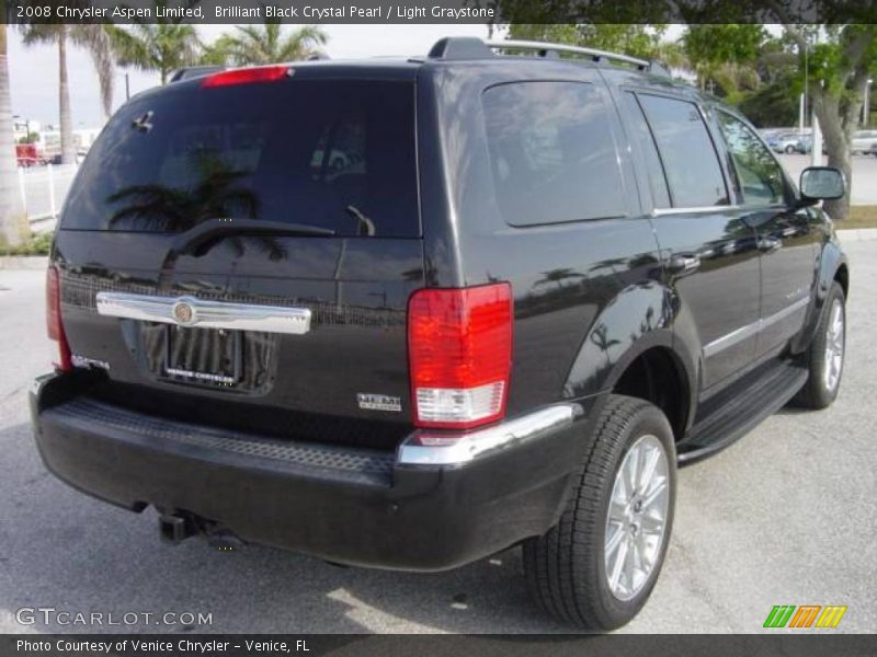 Brilliant Black Crystal Pearl / Light Graystone 2008 Chrysler Aspen Limited