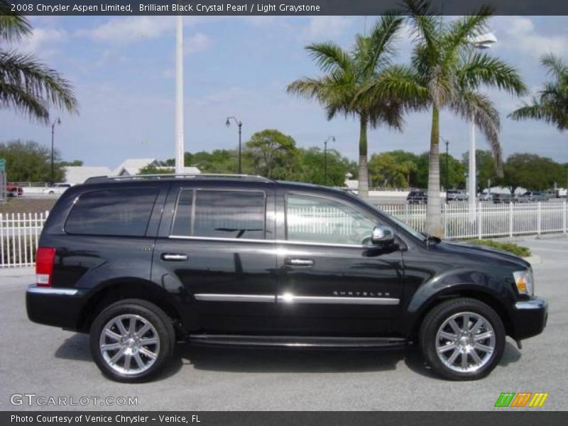 Brilliant Black Crystal Pearl / Light Graystone 2008 Chrysler Aspen Limited