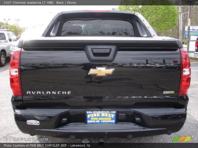 Black / Ebony 2007 Chevrolet Avalanche LT 4WD