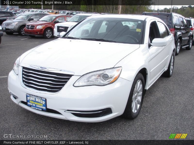 Bright White / Black 2011 Chrysler 200 Touring