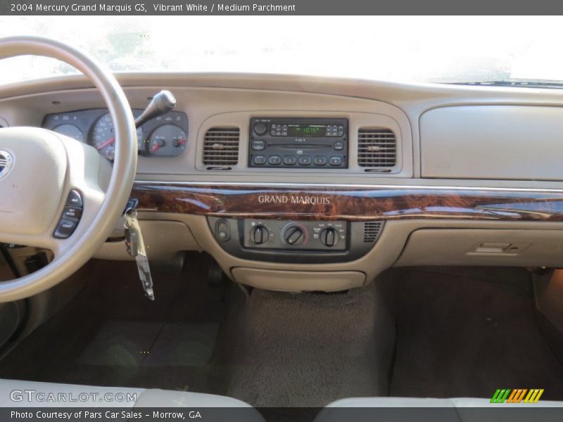 Vibrant White / Medium Parchment 2004 Mercury Grand Marquis GS