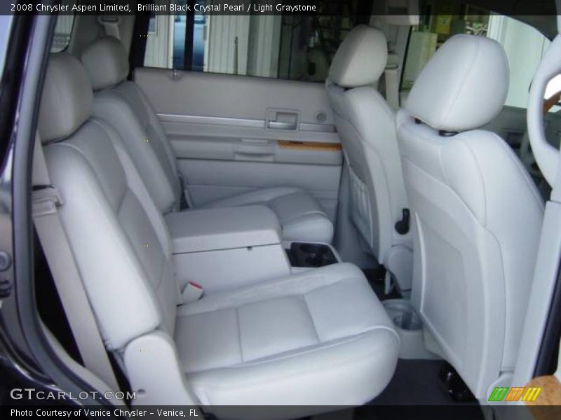 Brilliant Black Crystal Pearl / Light Graystone 2008 Chrysler Aspen Limited
