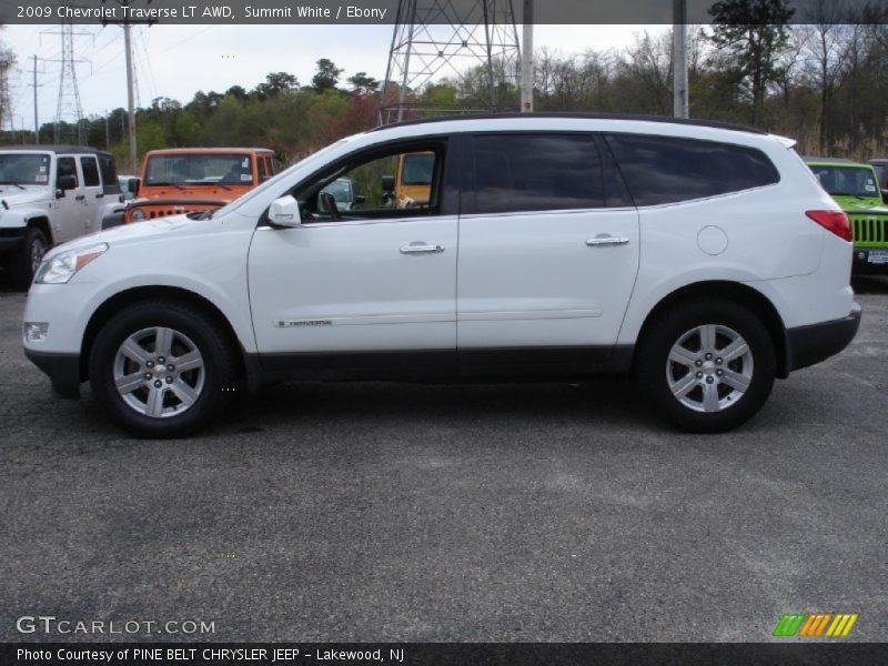 Summit White / Ebony 2009 Chevrolet Traverse LT AWD