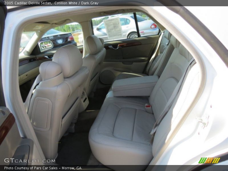 Cotillion White / Dark Gray 2005 Cadillac DeVille Sedan