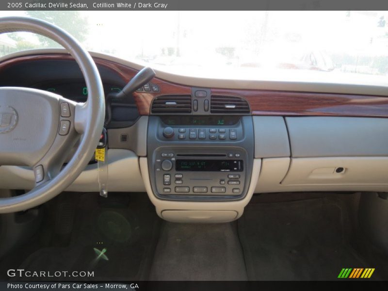 Cotillion White / Dark Gray 2005 Cadillac DeVille Sedan