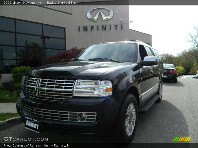 Black / Charcoal Black 2009 Lincoln Navigator 4x4