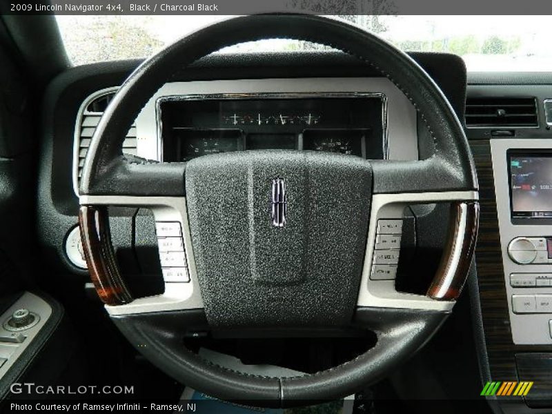 Black / Charcoal Black 2009 Lincoln Navigator 4x4