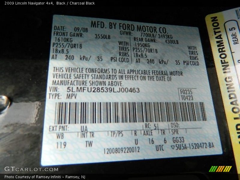 Black / Charcoal Black 2009 Lincoln Navigator 4x4