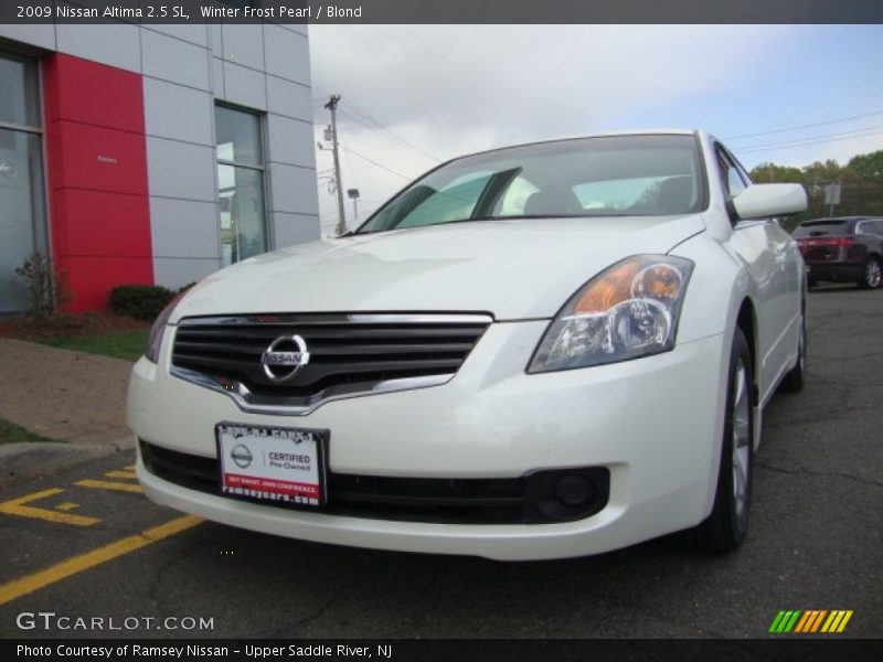 Winter Frost Pearl / Blond 2009 Nissan Altima 2.5 SL