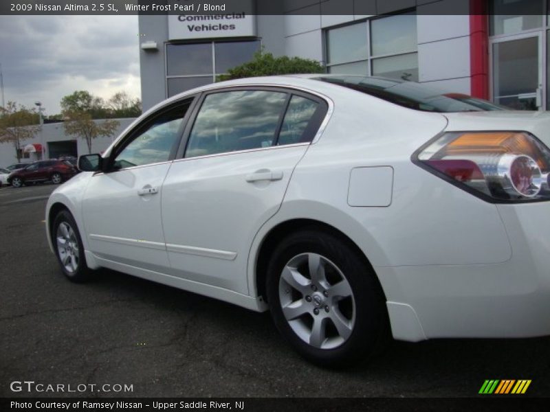 Winter Frost Pearl / Blond 2009 Nissan Altima 2.5 SL