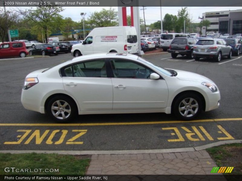Winter Frost Pearl / Blond 2009 Nissan Altima 2.5 SL