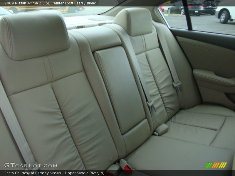 Winter Frost Pearl / Blond 2009 Nissan Altima 2.5 SL