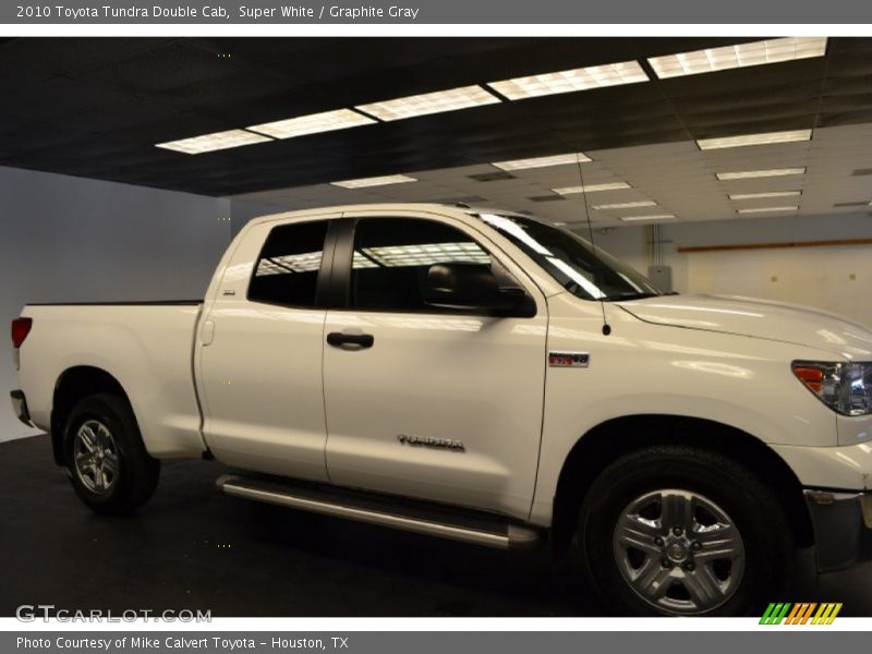 Super White / Graphite Gray 2010 Toyota Tundra Double Cab