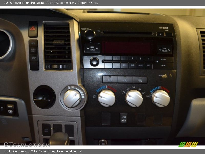 Super White / Graphite Gray 2010 Toyota Tundra Double Cab