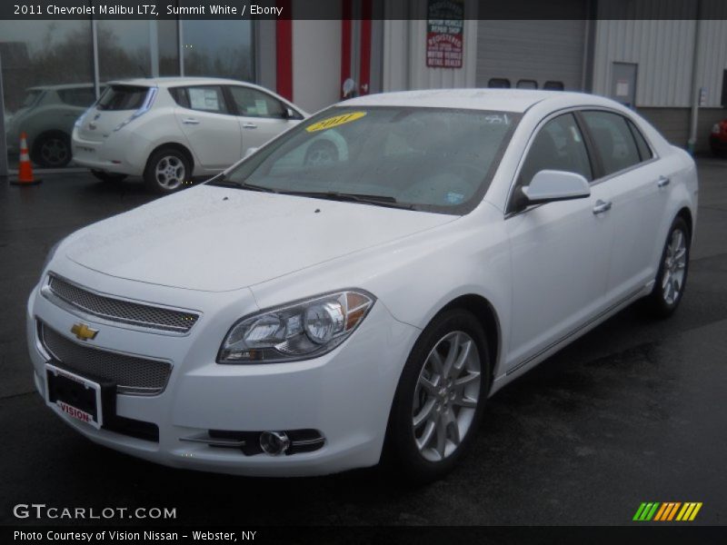 Summit White / Ebony 2011 Chevrolet Malibu LTZ