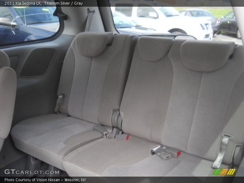 Titanium Silver / Gray 2011 Kia Sedona LX