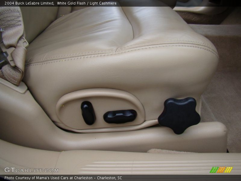 White Gold Flash / Light Cashmere 2004 Buick LeSabre Limited