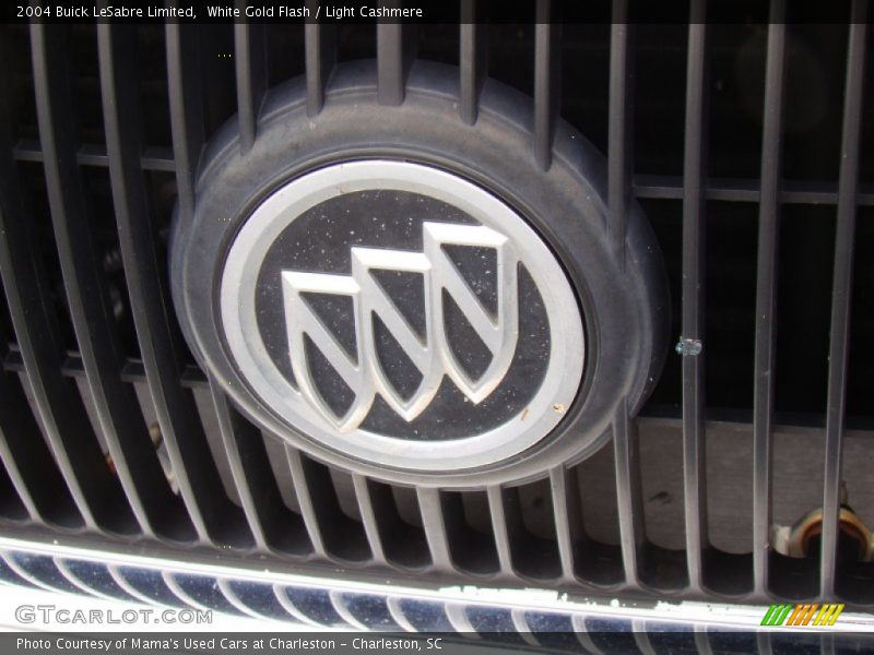 White Gold Flash / Light Cashmere 2004 Buick LeSabre Limited