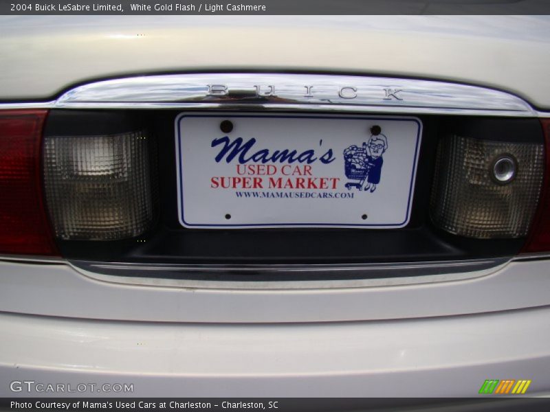 White Gold Flash / Light Cashmere 2004 Buick LeSabre Limited