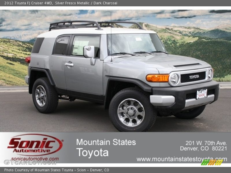 Silver Fresco Metallic / Dark Charcoal 2012 Toyota FJ Cruiser 4WD