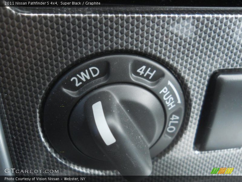 Super Black / Graphite 2011 Nissan Pathfinder S 4x4