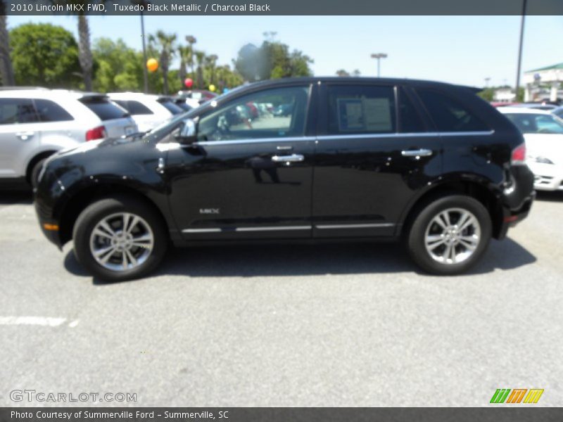 Tuxedo Black Metallic / Charcoal Black 2010 Lincoln MKX FWD