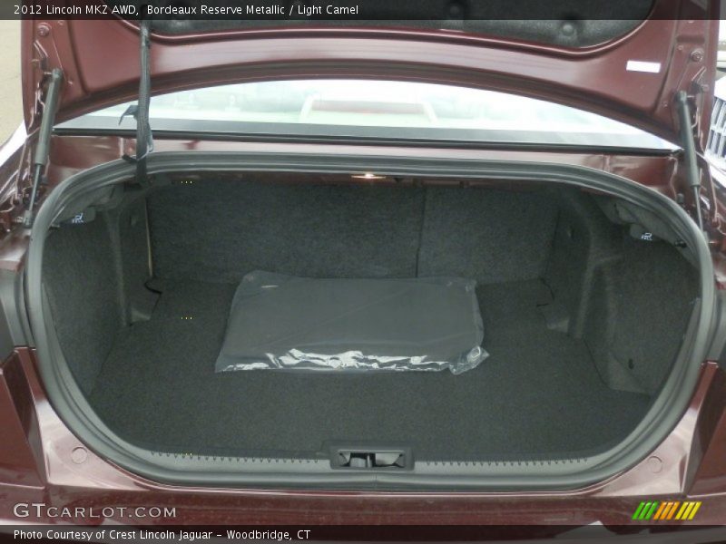 Bordeaux Reserve Metallic / Light Camel 2012 Lincoln MKZ AWD