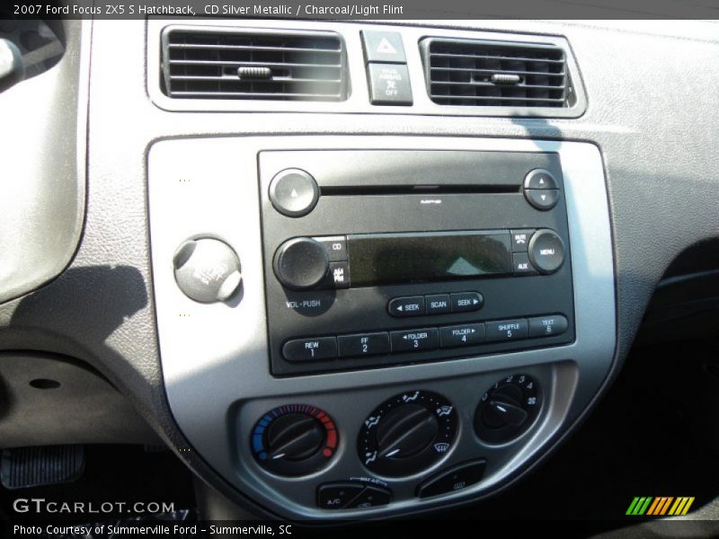 CD Silver Metallic / Charcoal/Light Flint 2007 Ford Focus ZX5 S Hatchback