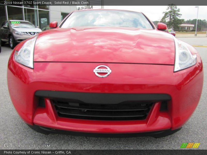 Solid Red / Black Cloth 2009 Nissan 370Z Sport Coupe