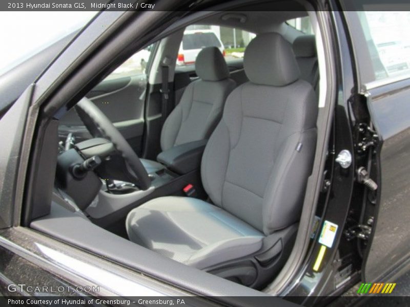 Midnight Black / Gray 2013 Hyundai Sonata GLS