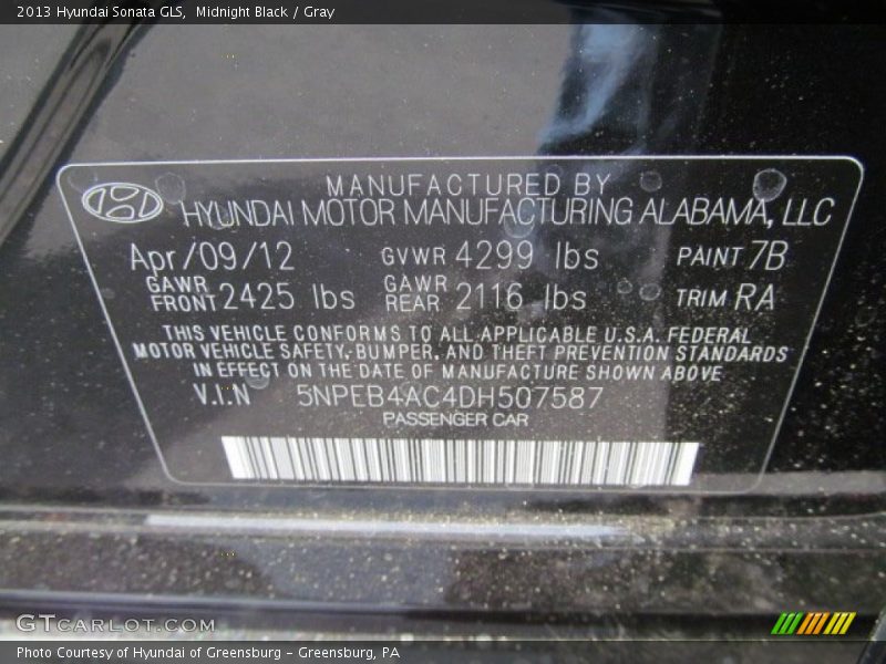 Midnight Black / Gray 2013 Hyundai Sonata GLS