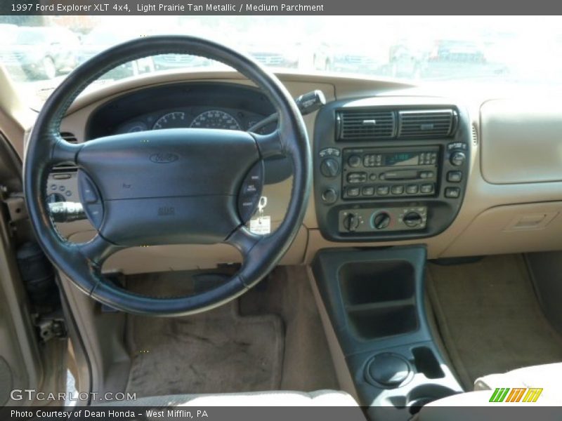 Light Prairie Tan Metallic / Medium Parchment 1997 Ford Explorer XLT 4x4