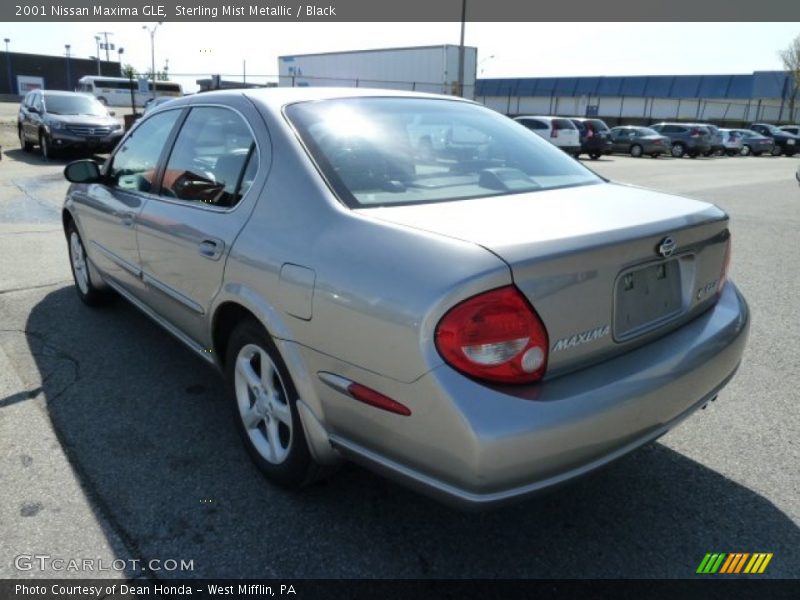 Sterling Mist Metallic / Black 2001 Nissan Maxima GLE