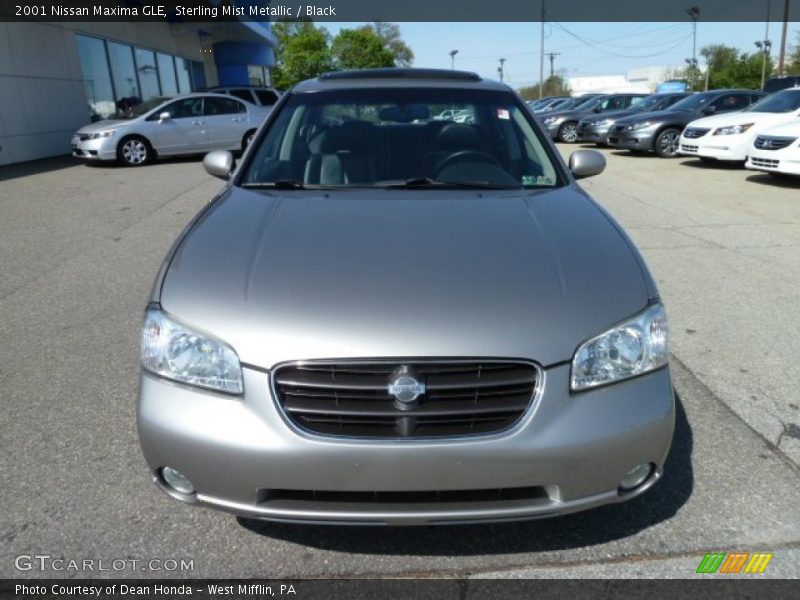 Sterling Mist Metallic / Black 2001 Nissan Maxima GLE