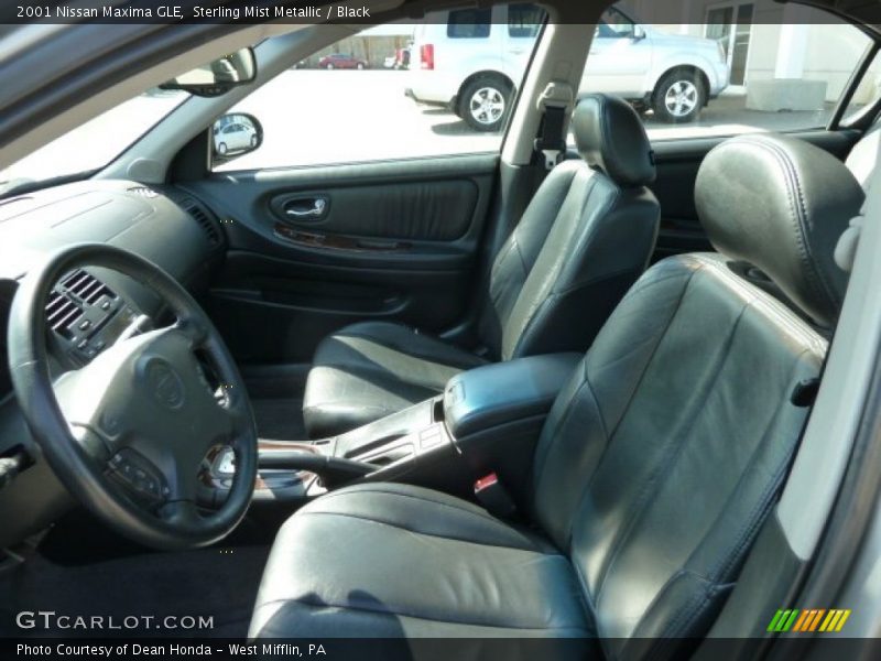 Sterling Mist Metallic / Black 2001 Nissan Maxima GLE