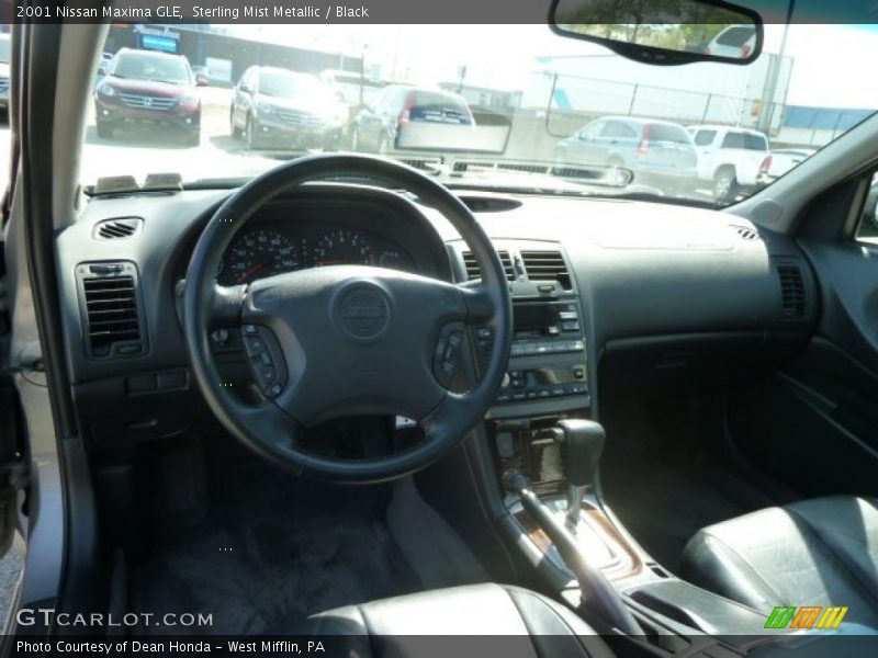 Sterling Mist Metallic / Black 2001 Nissan Maxima GLE