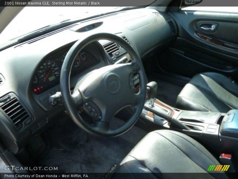 Sterling Mist Metallic / Black 2001 Nissan Maxima GLE