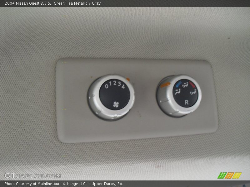 Green Tea Metallic / Gray 2004 Nissan Quest 3.5 S