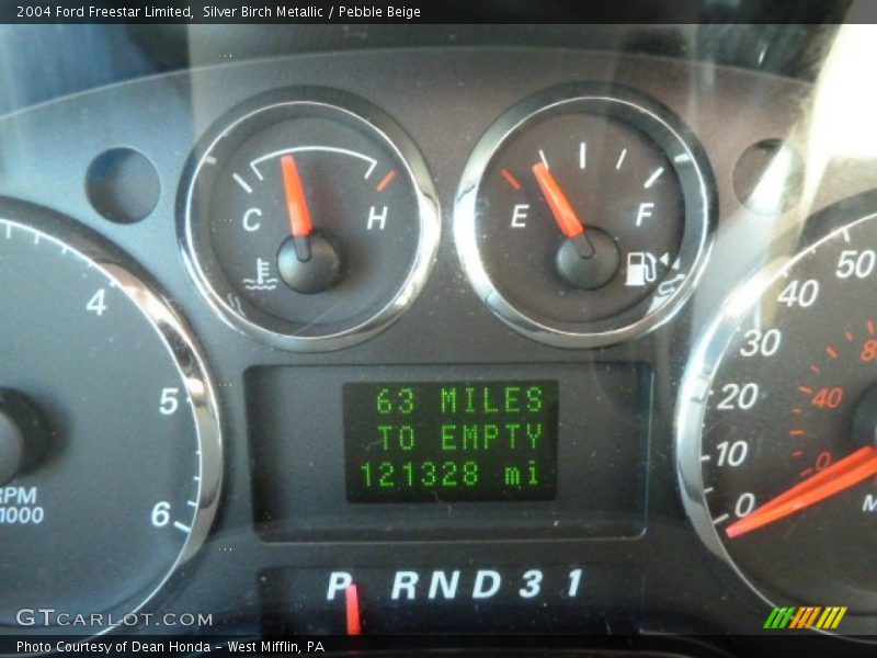 Silver Birch Metallic / Pebble Beige 2004 Ford Freestar Limited