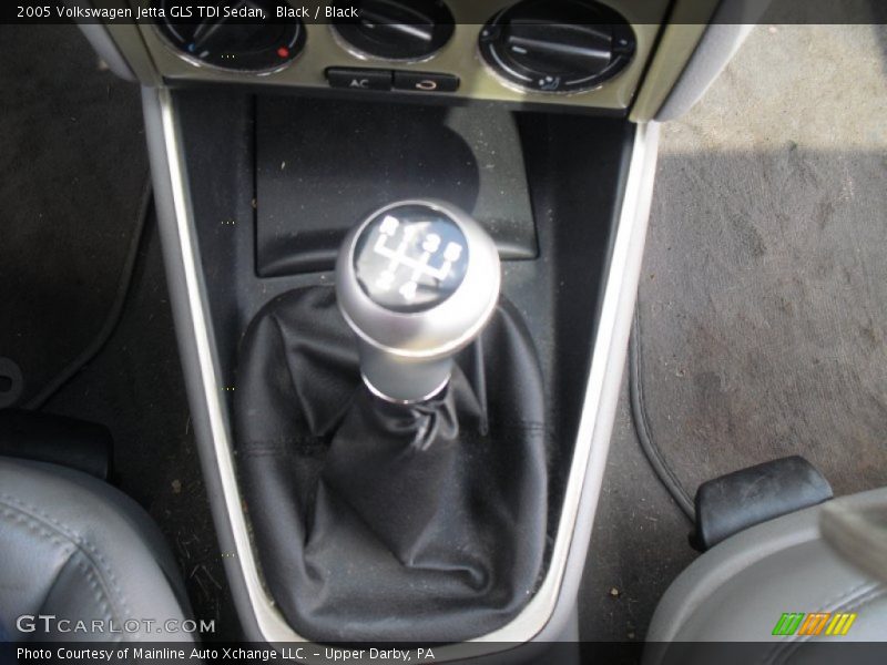 Black / Black 2005 Volkswagen Jetta GLS TDI Sedan