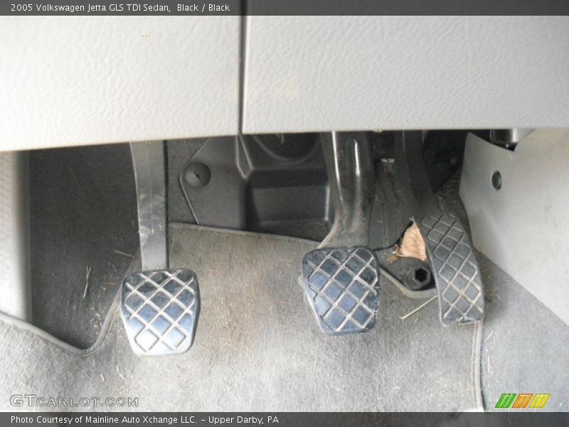 Black / Black 2005 Volkswagen Jetta GLS TDI Sedan