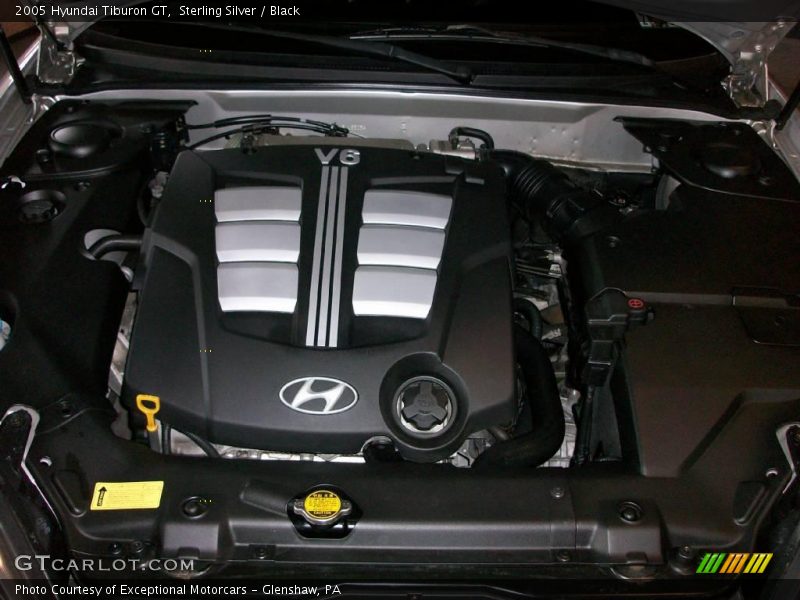 Sterling Silver / Black 2005 Hyundai Tiburon GT