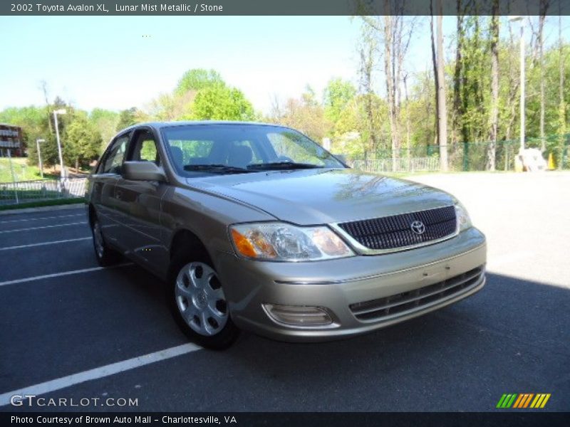 Lunar Mist Metallic / Stone 2002 Toyota Avalon XL