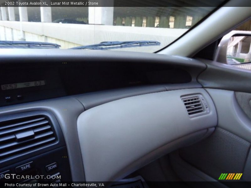 Lunar Mist Metallic / Stone 2002 Toyota Avalon XL