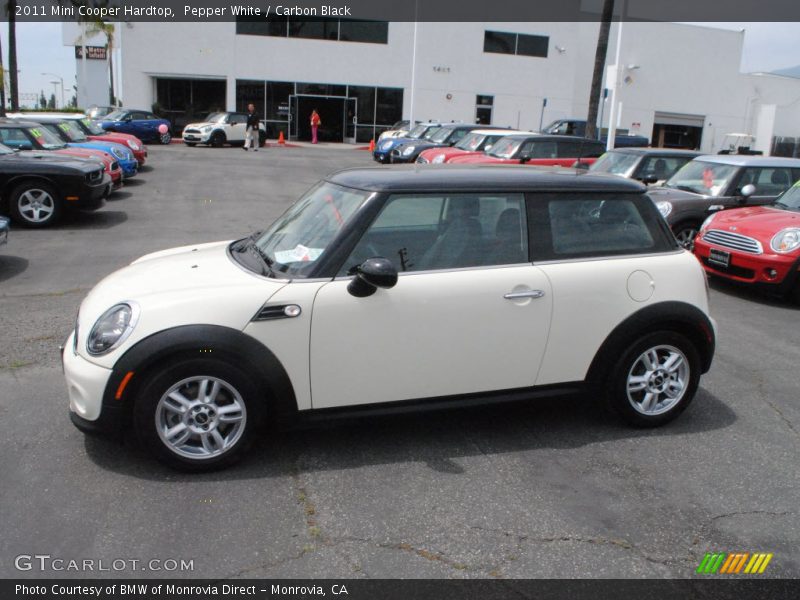 Pepper White / Carbon Black 2011 Mini Cooper Hardtop