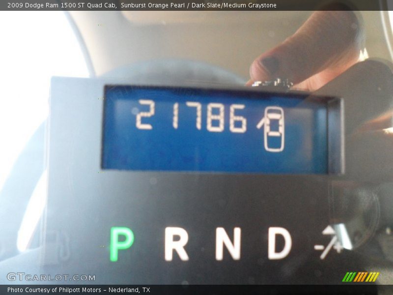 Sunburst Orange Pearl / Dark Slate/Medium Graystone 2009 Dodge Ram 1500 ST Quad Cab