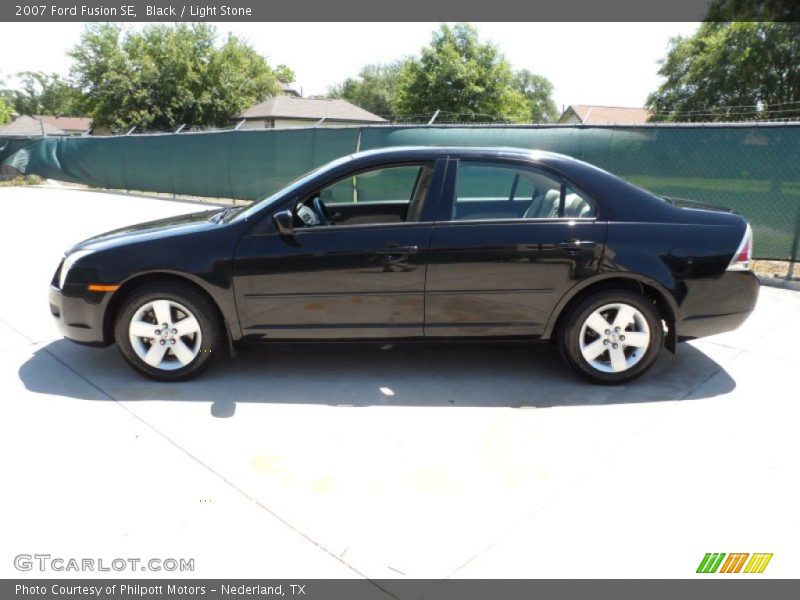 Black / Light Stone 2007 Ford Fusion SE