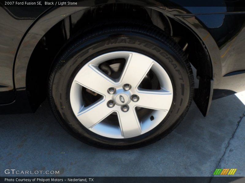 Black / Light Stone 2007 Ford Fusion SE