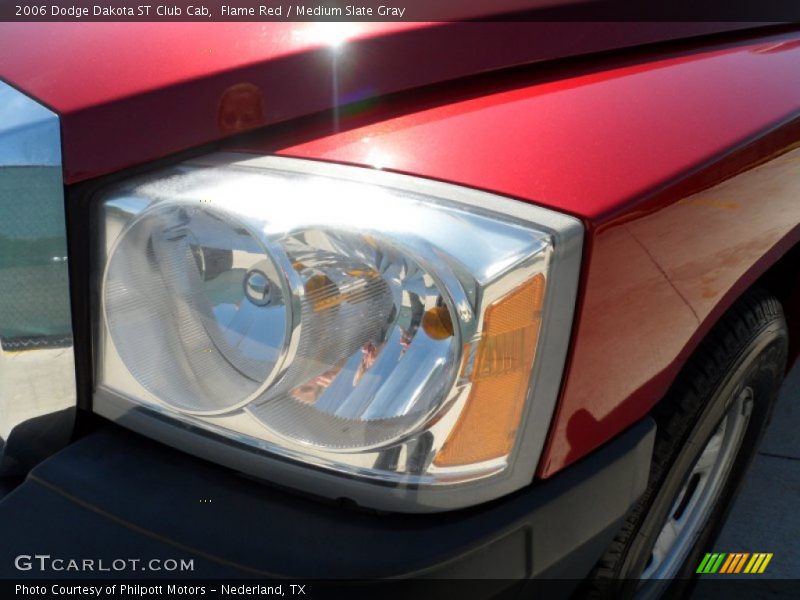 Flame Red / Medium Slate Gray 2006 Dodge Dakota ST Club Cab