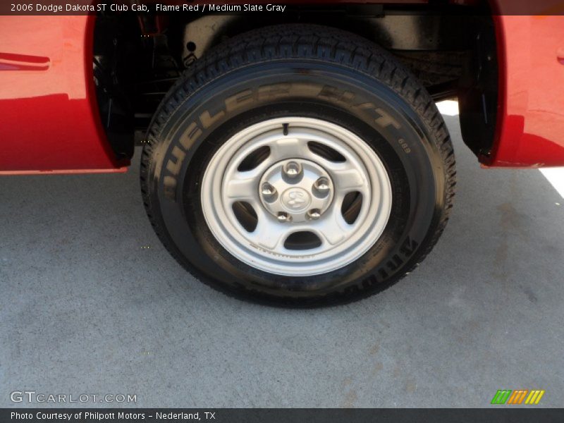  2006 Dakota ST Club Cab Wheel